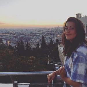 Meet your Posher, Sarah